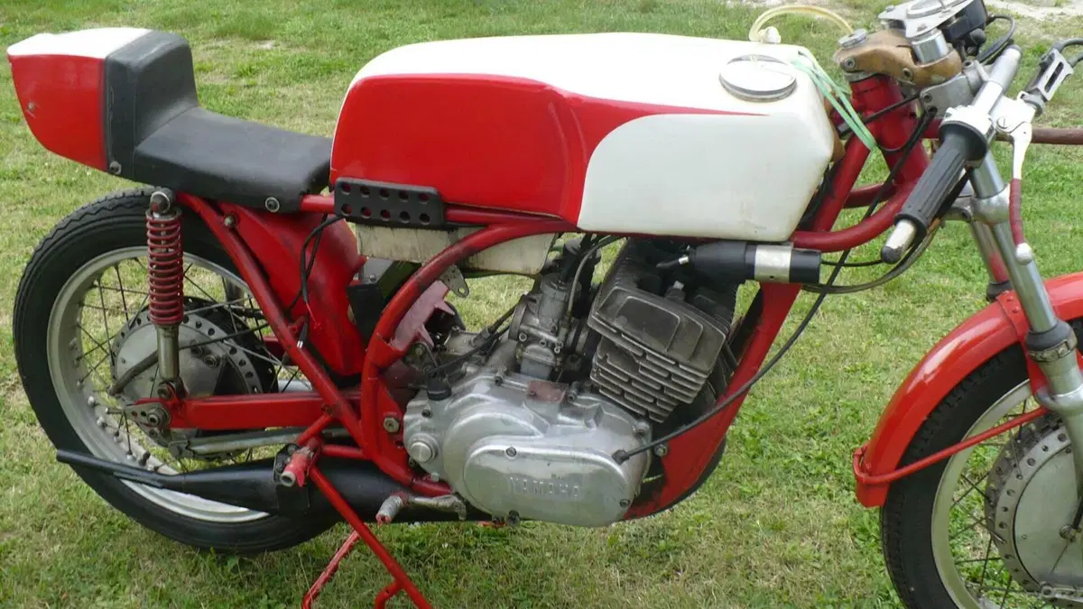 Yamaha   (5)
