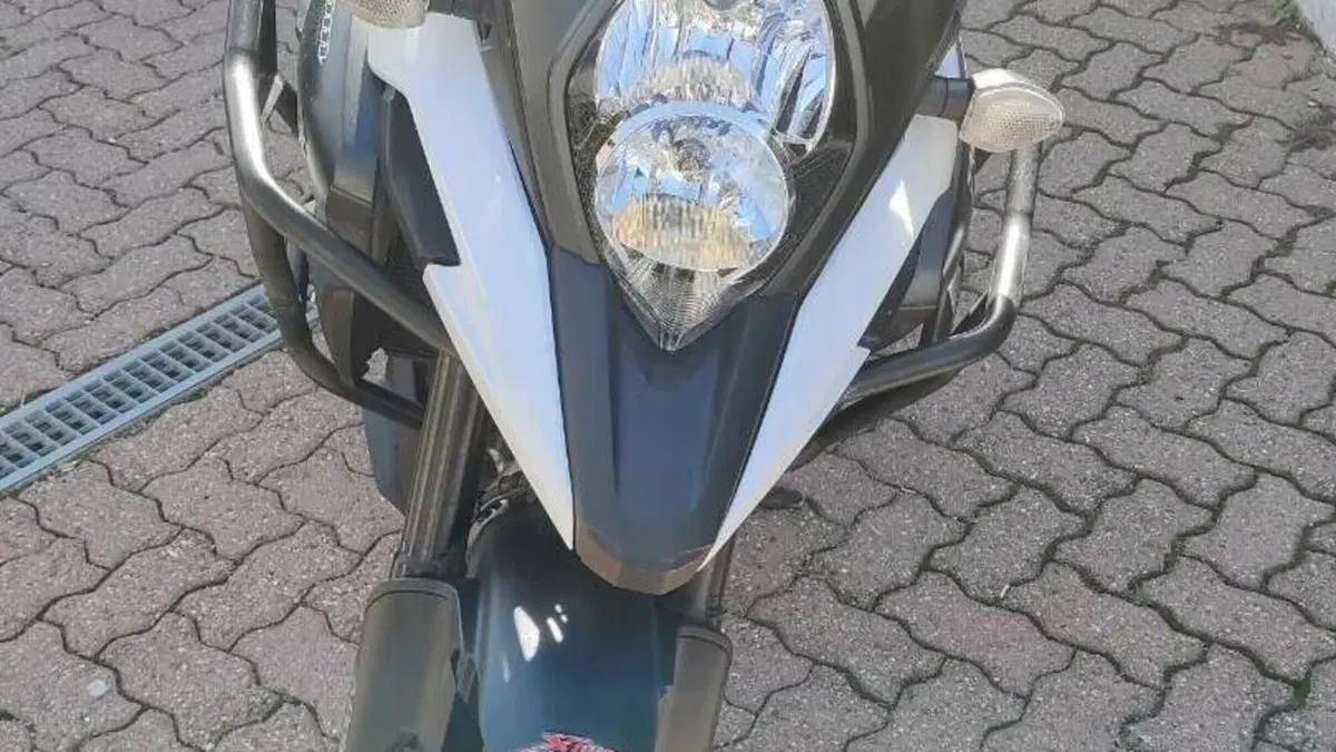 Suzuki V-Strom 1000 (2017 - 20)  (2)