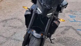 Yamaha MT-09 Y-AMT (2024 - 26) usata