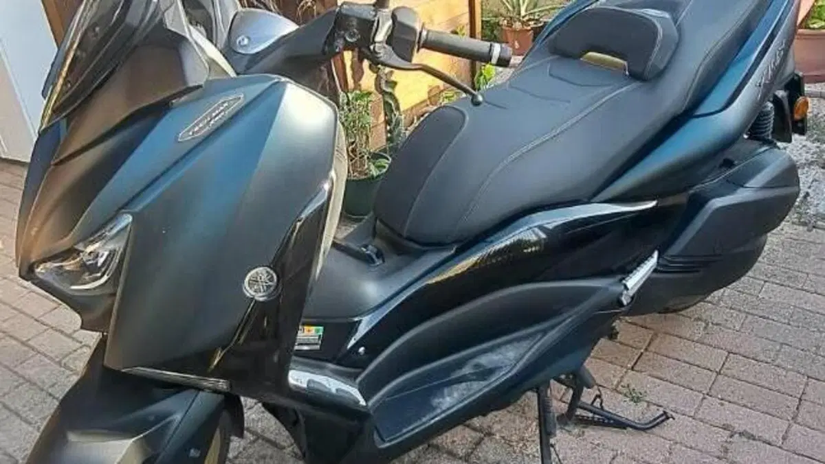 Yamaha X-Max 300 Tech Max (2021 - 24) 