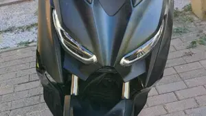 Yamaha X-Max 300 Tech Max (2021 - 24)  (6)