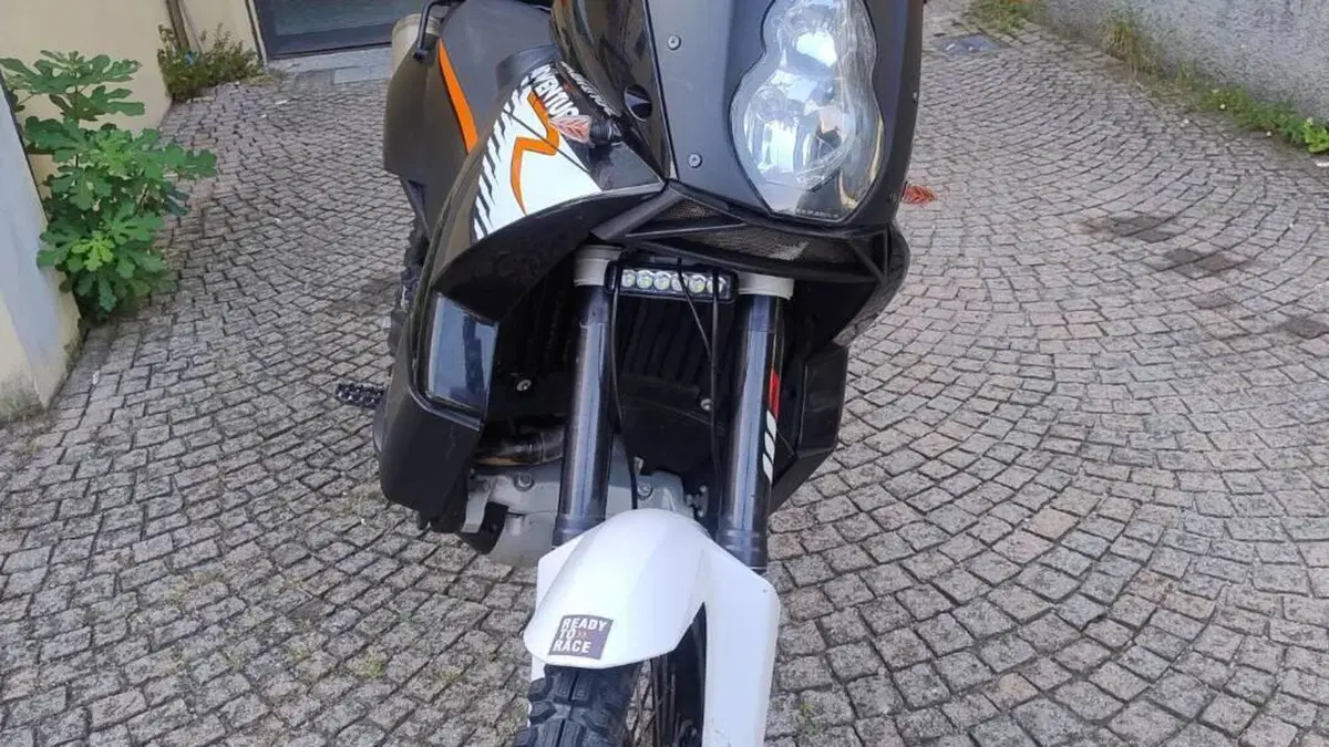 KTM 990 Adventure R (2009 - 11) 