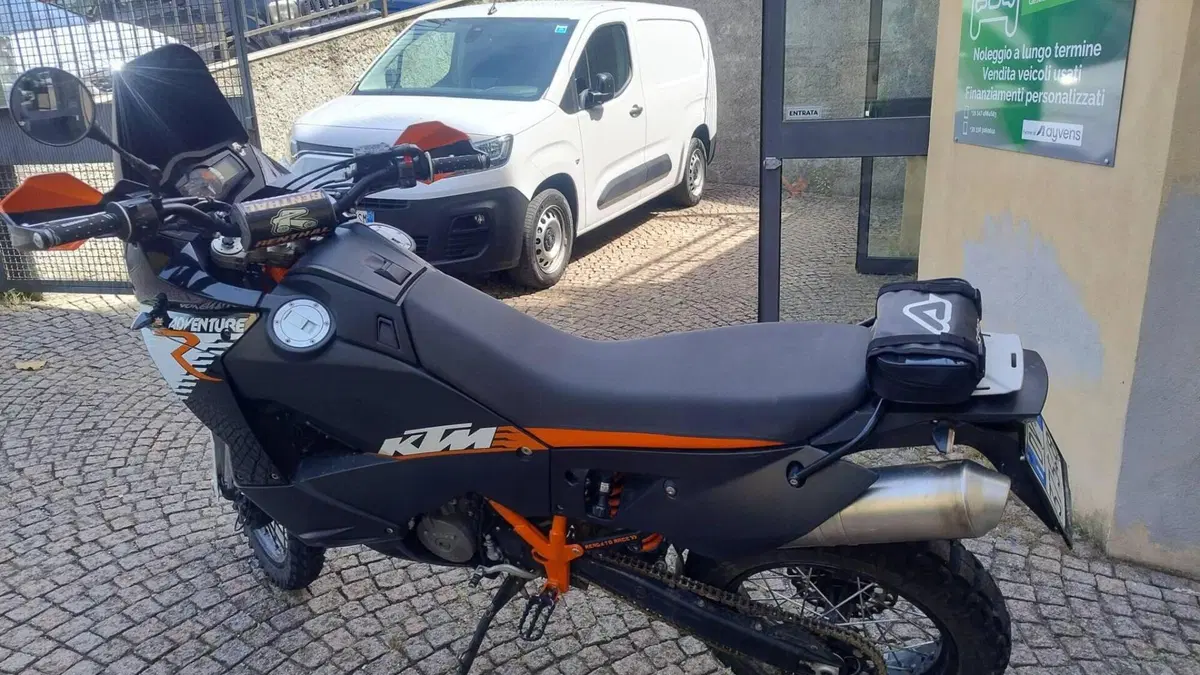 KTM 990 Adventure R (2009 - 11)  (3)