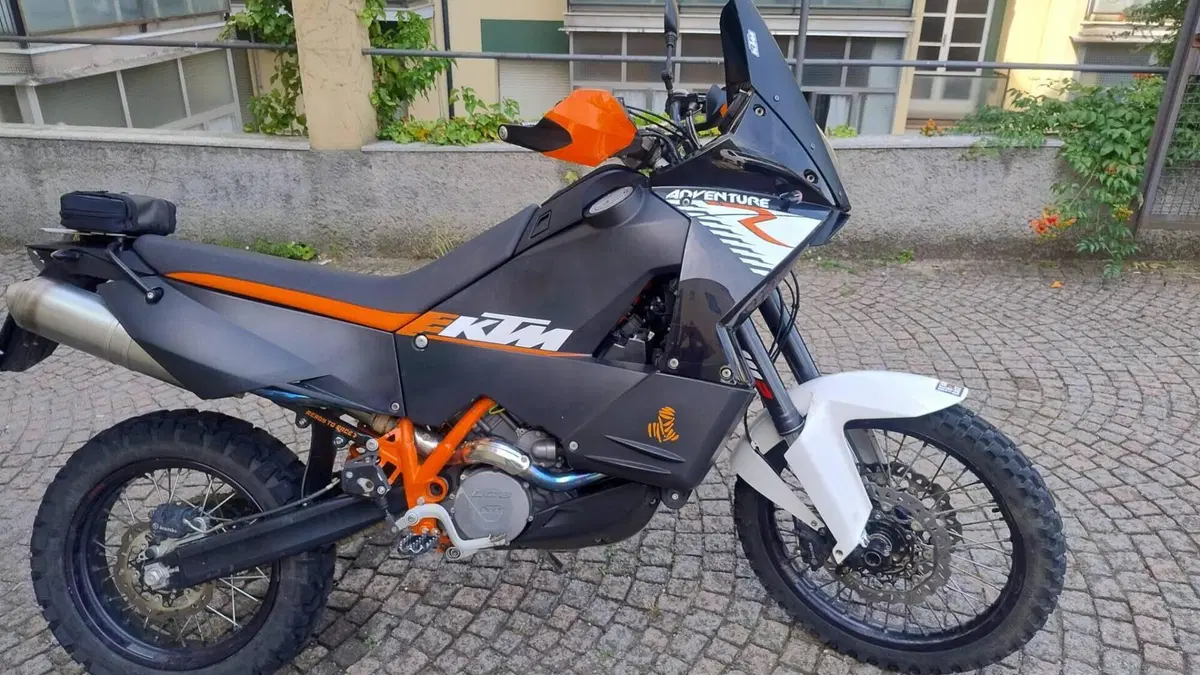 KTM 990 Adventure R (2009 - 11)  (5)