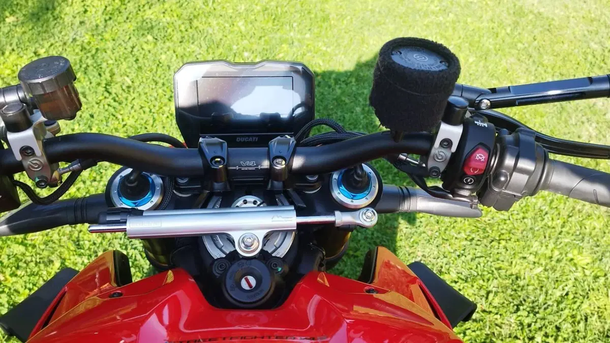Ducati Streetfighter V4 S (2023 - 24)  (5)