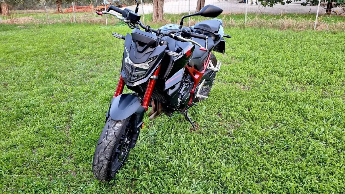 Honda CB 750 Hornet (2023 - 24) 