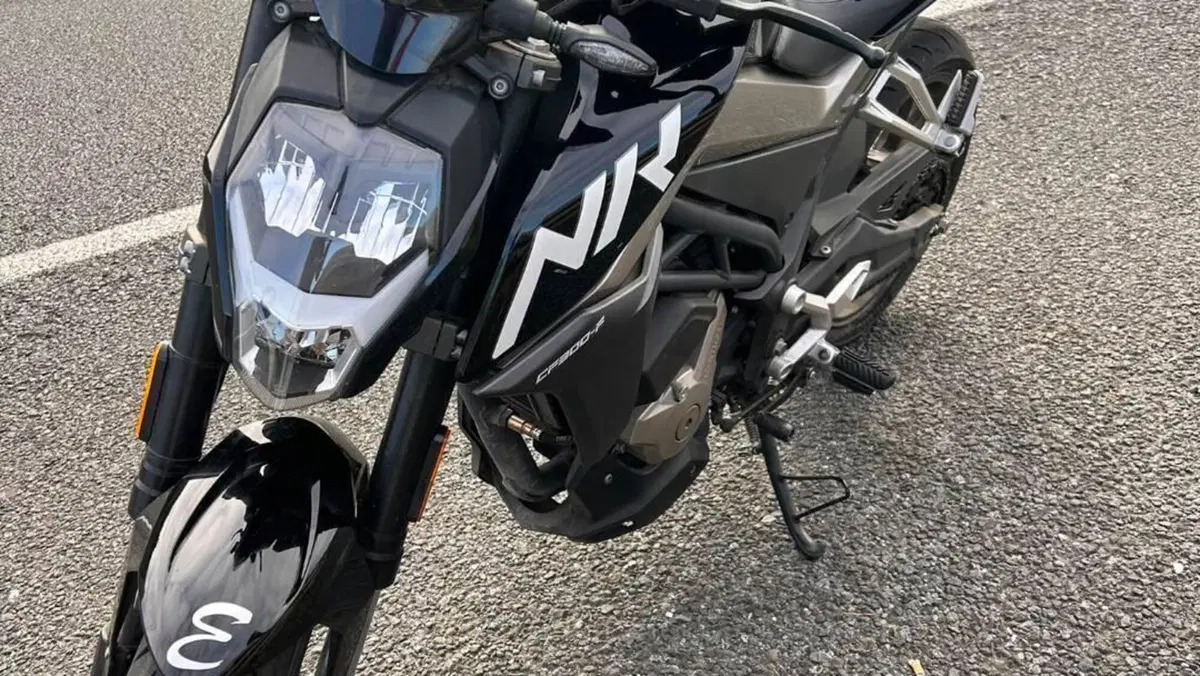 CFMOTO 300NK (2021 - 26) 