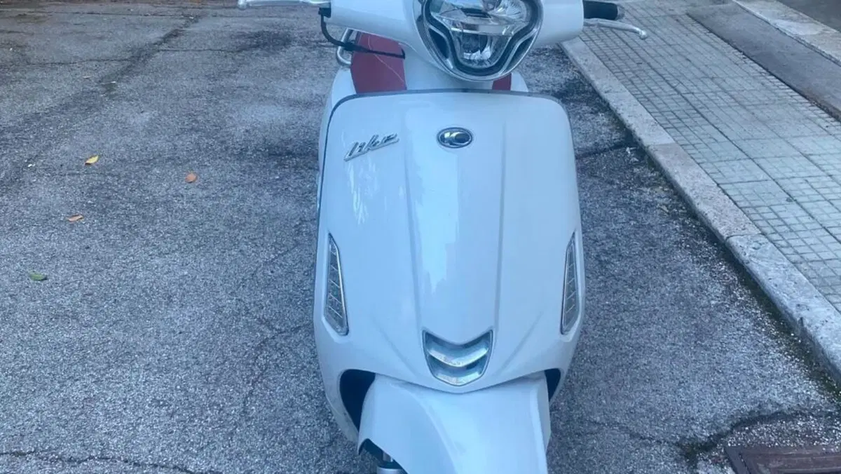 Kymco Like 125 (2020)  (2)