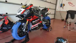 Ducati Panigale V4 S 1100 (2020)  (2)