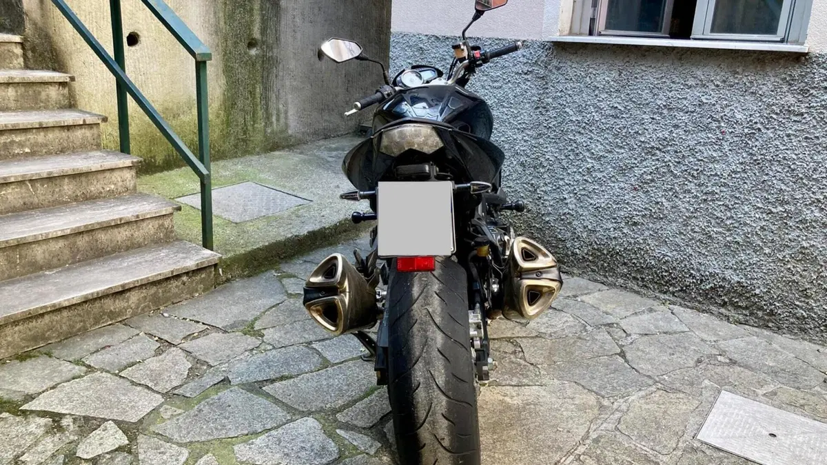 Kawasaki Z 1000 (2007 - 09)  (5)