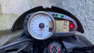 Kawasaki Z 1000 (2007 - 09)  (2)