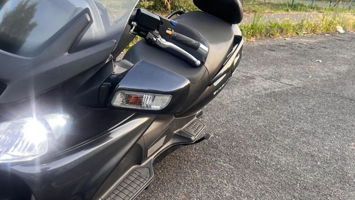 Suzuki Burgman AN 650 Executive ABS (2006 - 12)  (8)