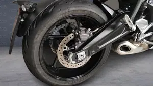 Triumph Trident 660 (2021 - 24)  (3)