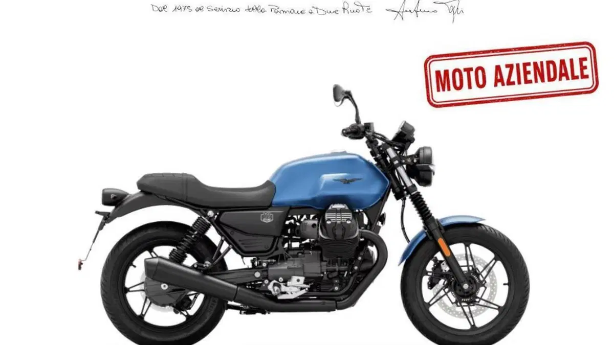 Moto Guzzi V7 Stone (2025 - 26) 