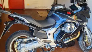 Moto Guzzi Norge 1200 GT (2009 - 11)  (2)