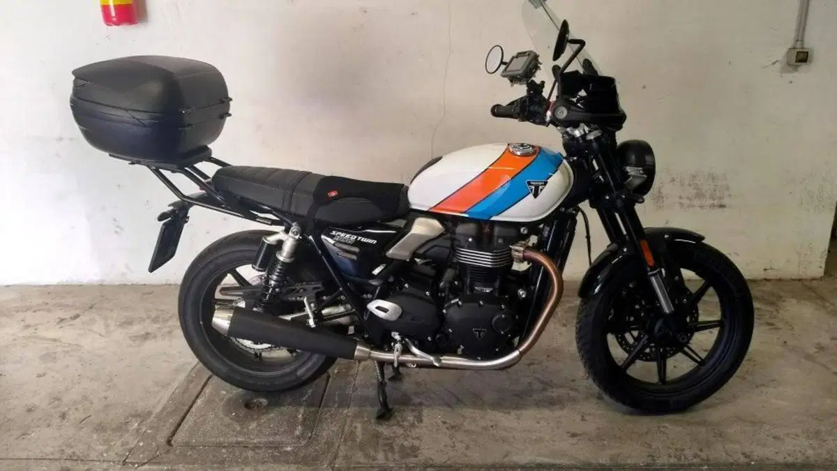 Triumph Speed Twin 900 (2025 - 26)  (3)
