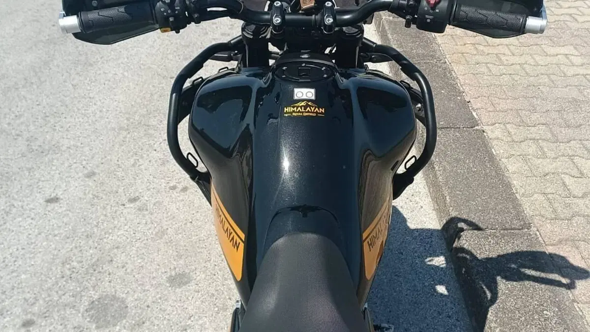 Royal Enfield Himalayan 450 Tubeless (2024 - 26)  (3)
