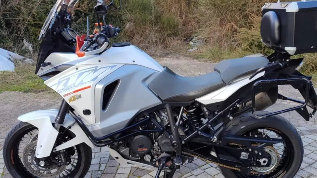 KTM 1290 Super Adventure (2015 - 16)  (2)