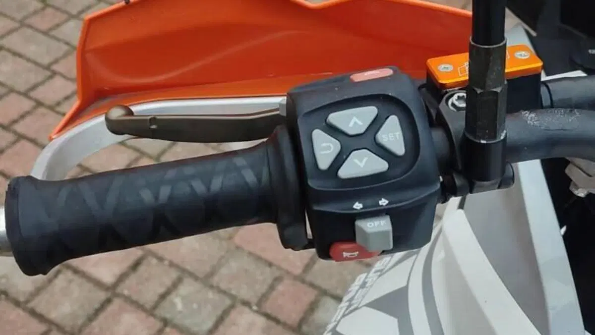 KTM 1290 Super Adventure (2015 - 16)  (14)