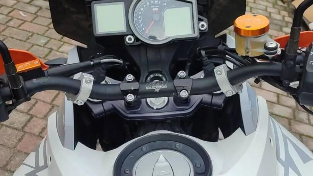 KTM 1290 Super Adventure (2015 - 16)  (15)
