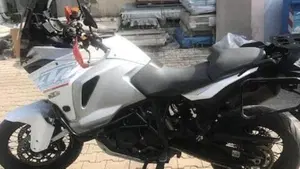 KTM 1290 Super Adventure (2015 - 16)  (19)