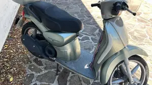 Aprilia Scarabeo 50 I.E Ditech (2001 - 04) 
