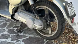 Aprilia Scarabeo 50 I.E Ditech (2001 - 04)  (6)