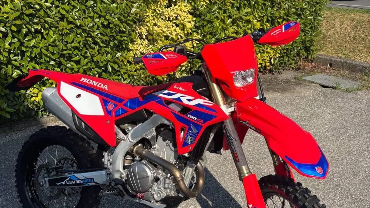 Honda CRF 250RX Enduro (2024)  (3)