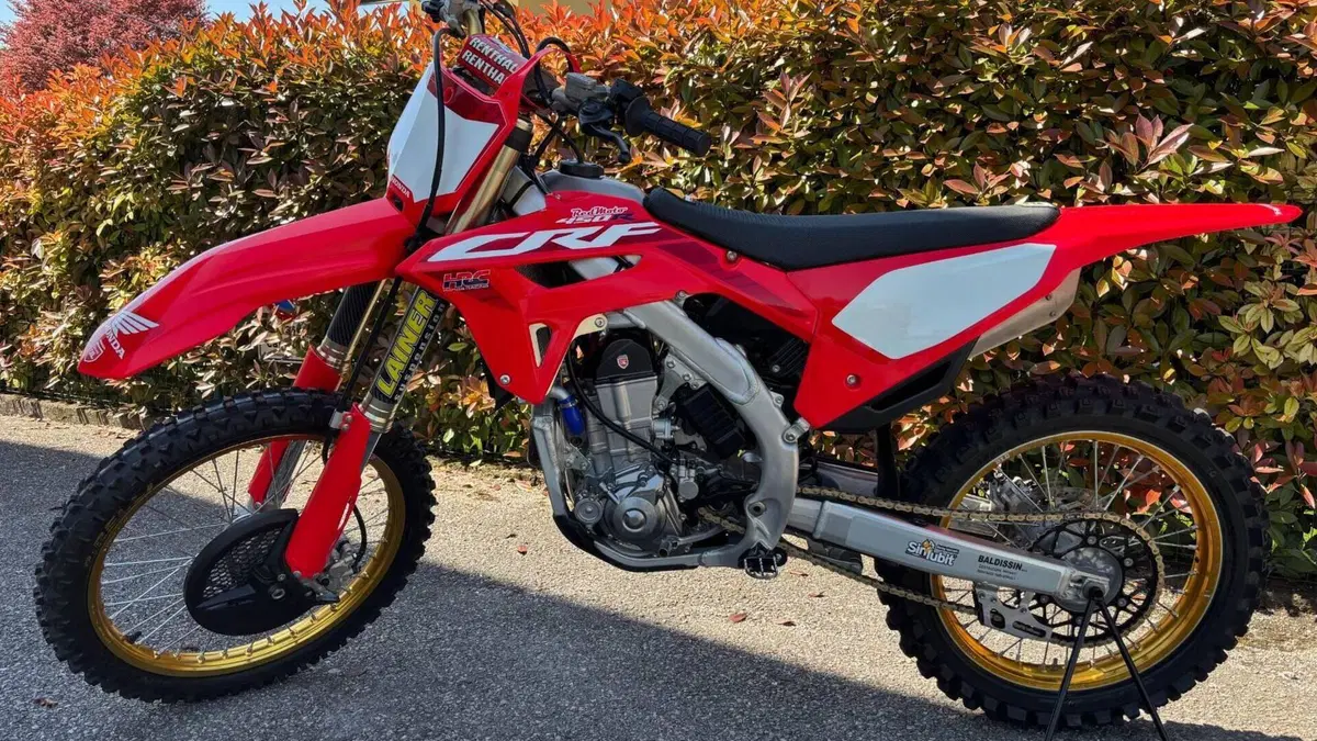Honda CRF 450R (2023)  (3)