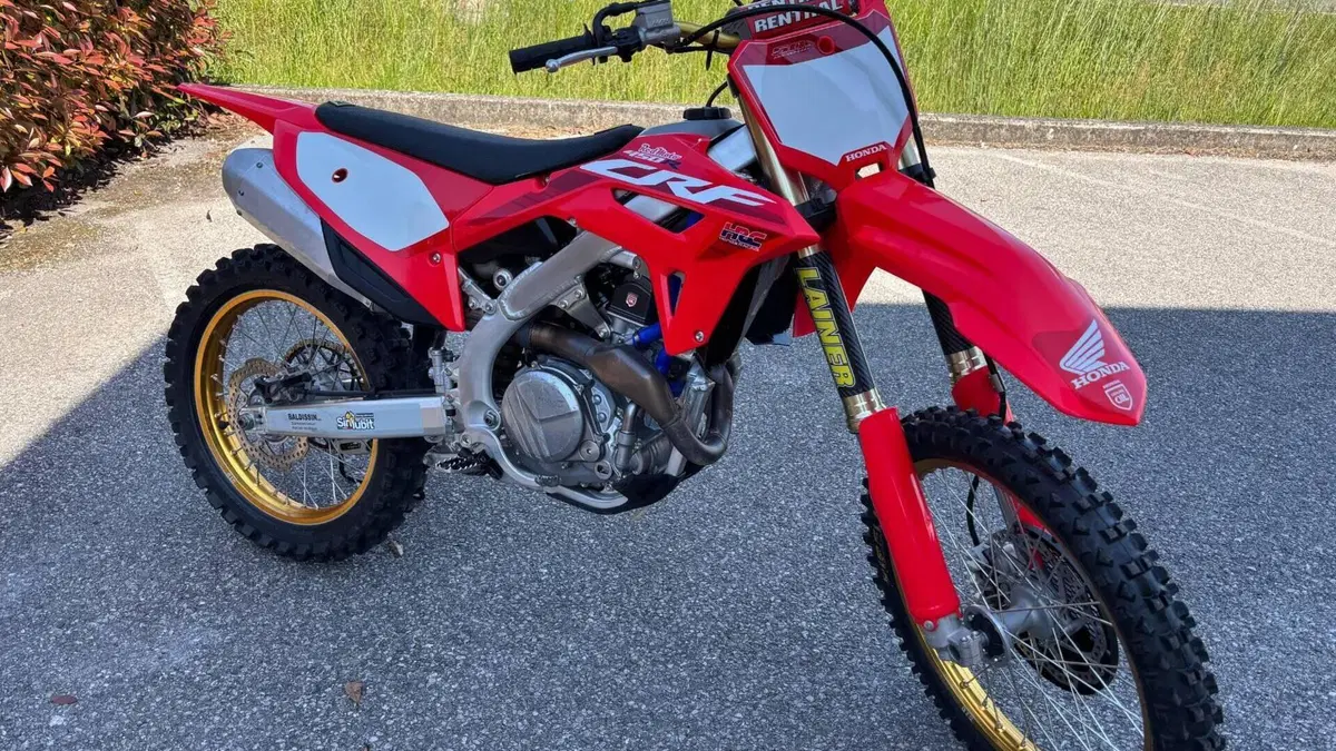 Honda CRF 450R (2023)  (4)
