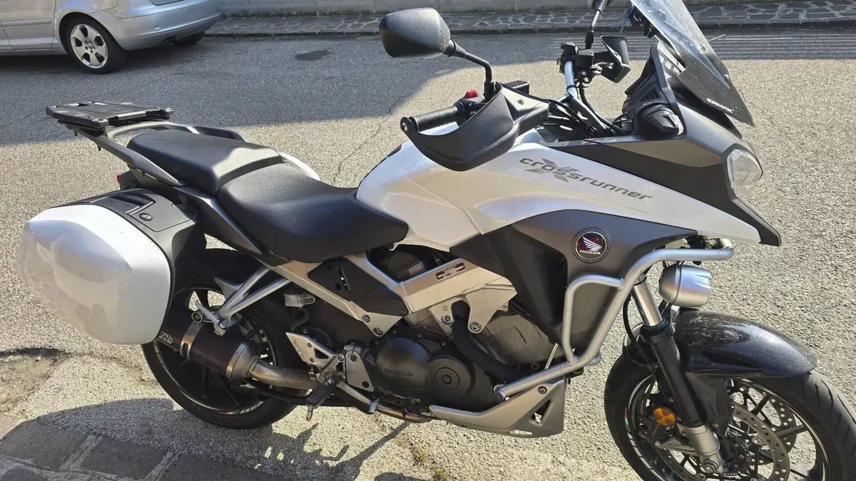 Honda Crossrunner Travel Edition ABS (2015 - 18)  (2)
