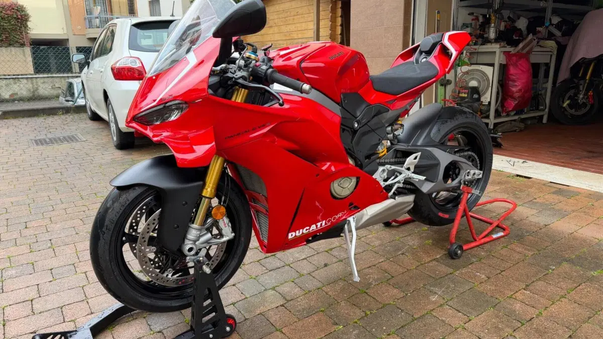 Ducati Panigale V4 S (2025 - 26)  (6)