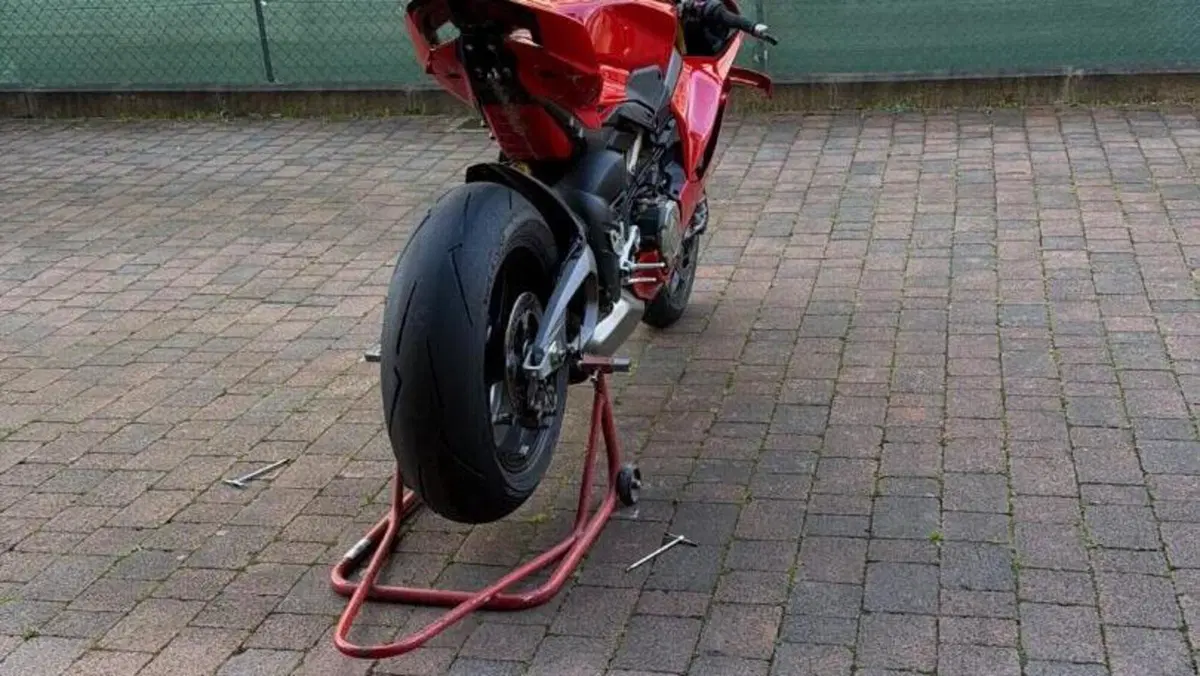 Ducati Panigale V4 S (2025 - 26)  (9)