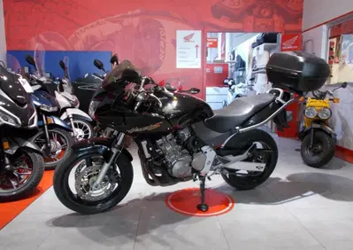 Honda Hornet 600 S (2002 - 04) - Annuncio 10043165