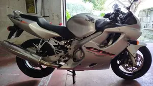 Honda CBR 600 F (2001 - 06)  (11)