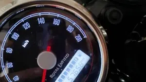 Royal Enfield Interceptor 650 (2021 - 26)  (5)