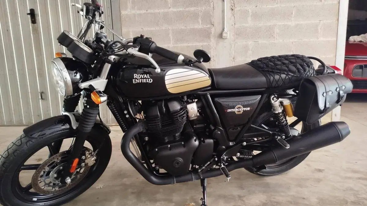 Royal Enfield Interceptor 650 (2021 - 26) 