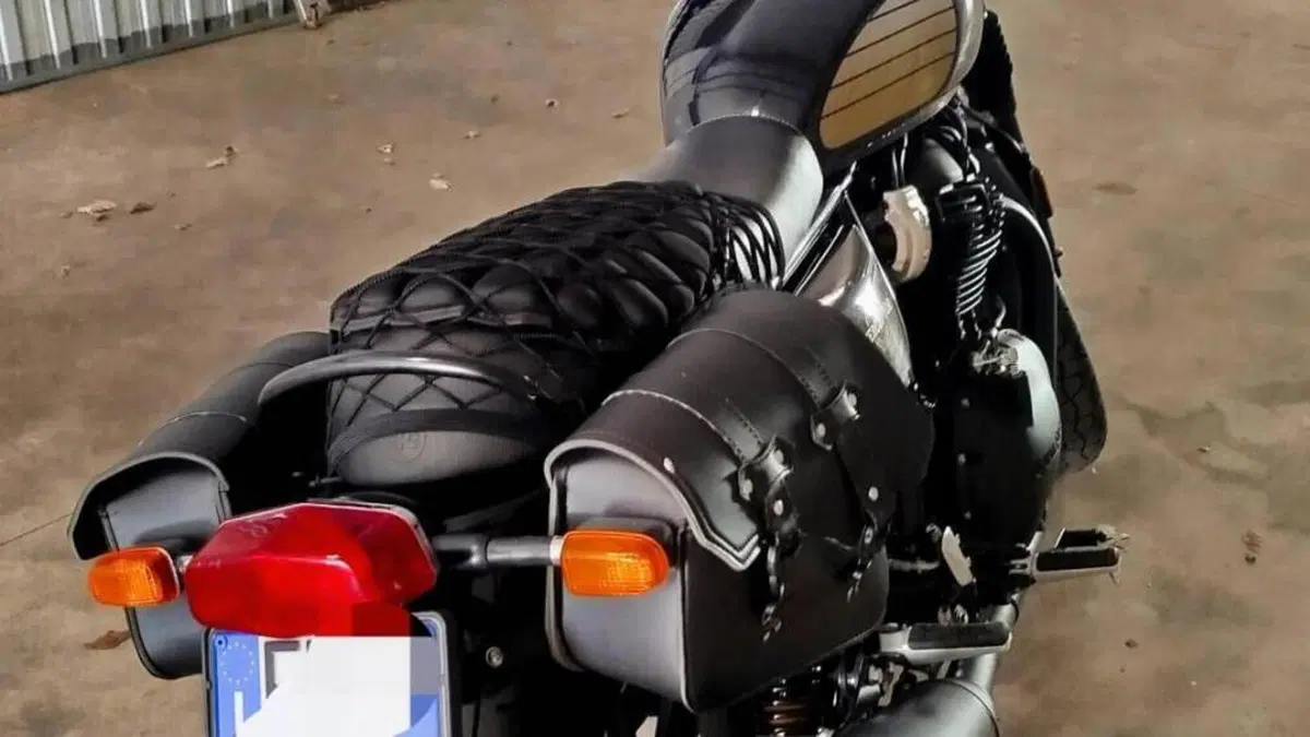 Royal Enfield Interceptor 650 (2021 - 26)  (8)