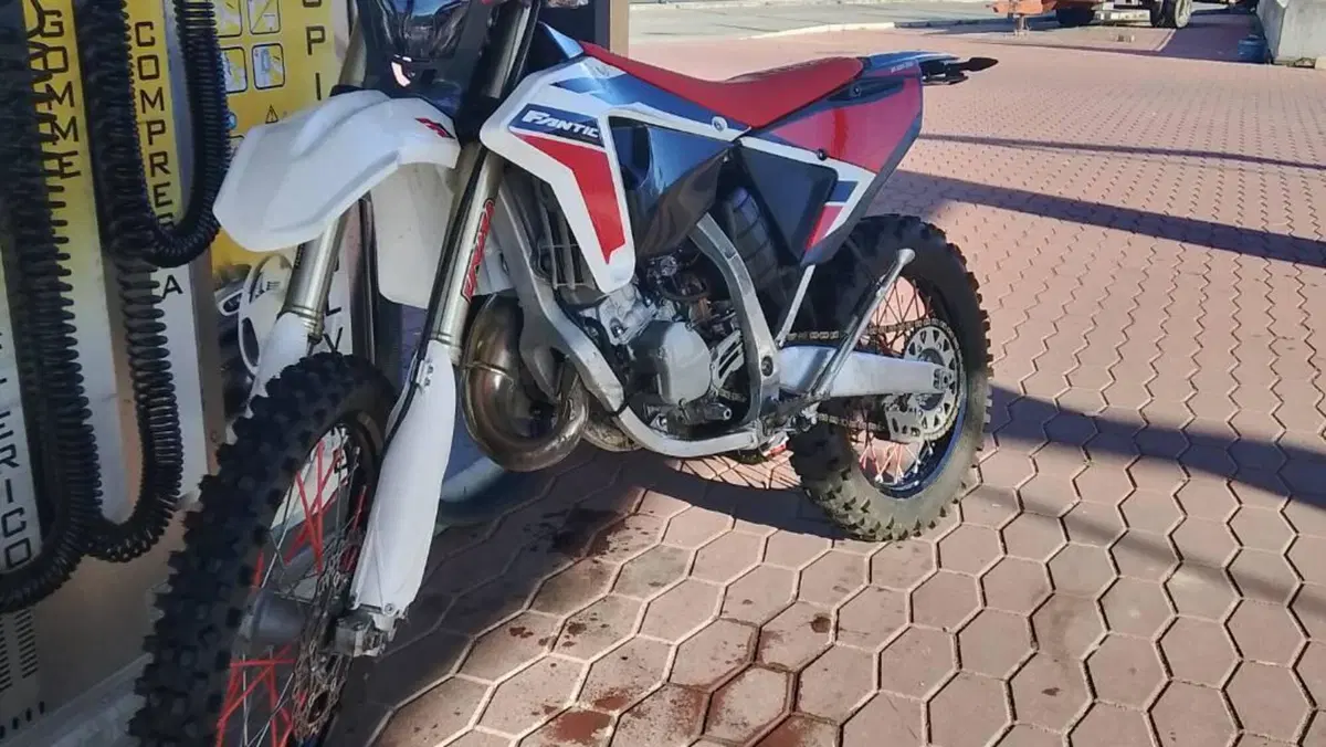 Fantic Motor XE 125 Enduro (2022) 