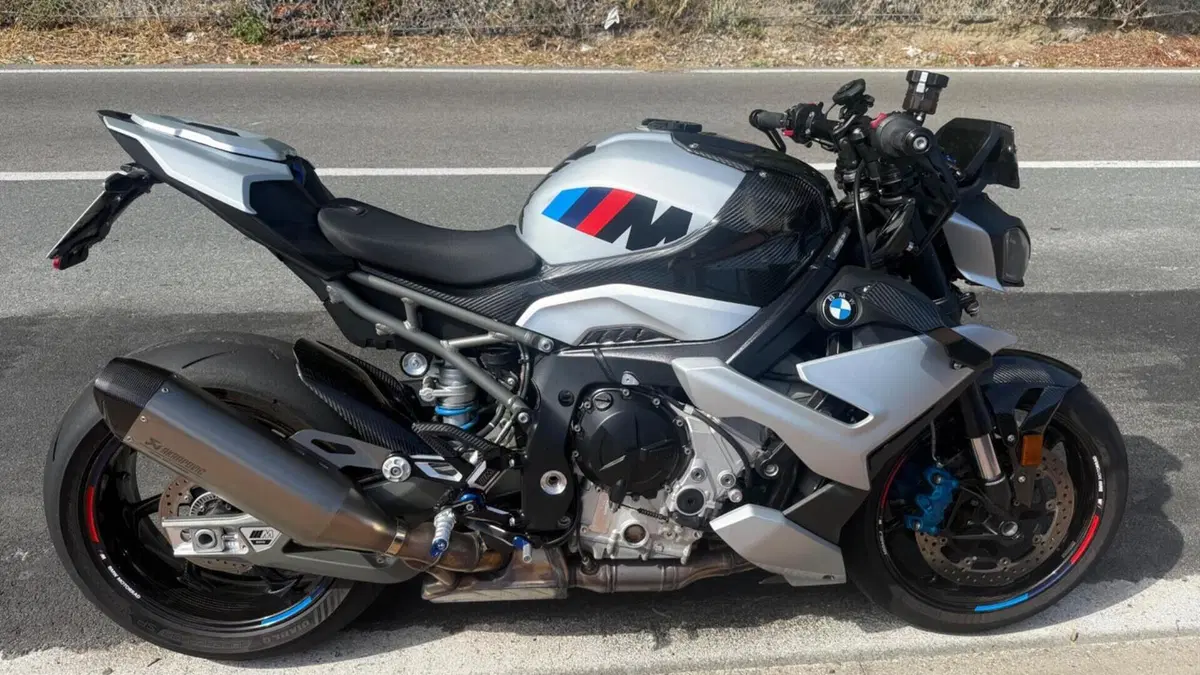 Bmw M 1000 R (2025 - 27) 