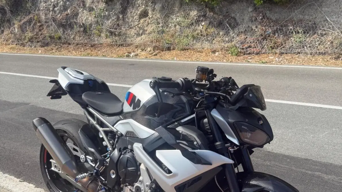 Bmw M 1000 R (2025 - 27)  (3)