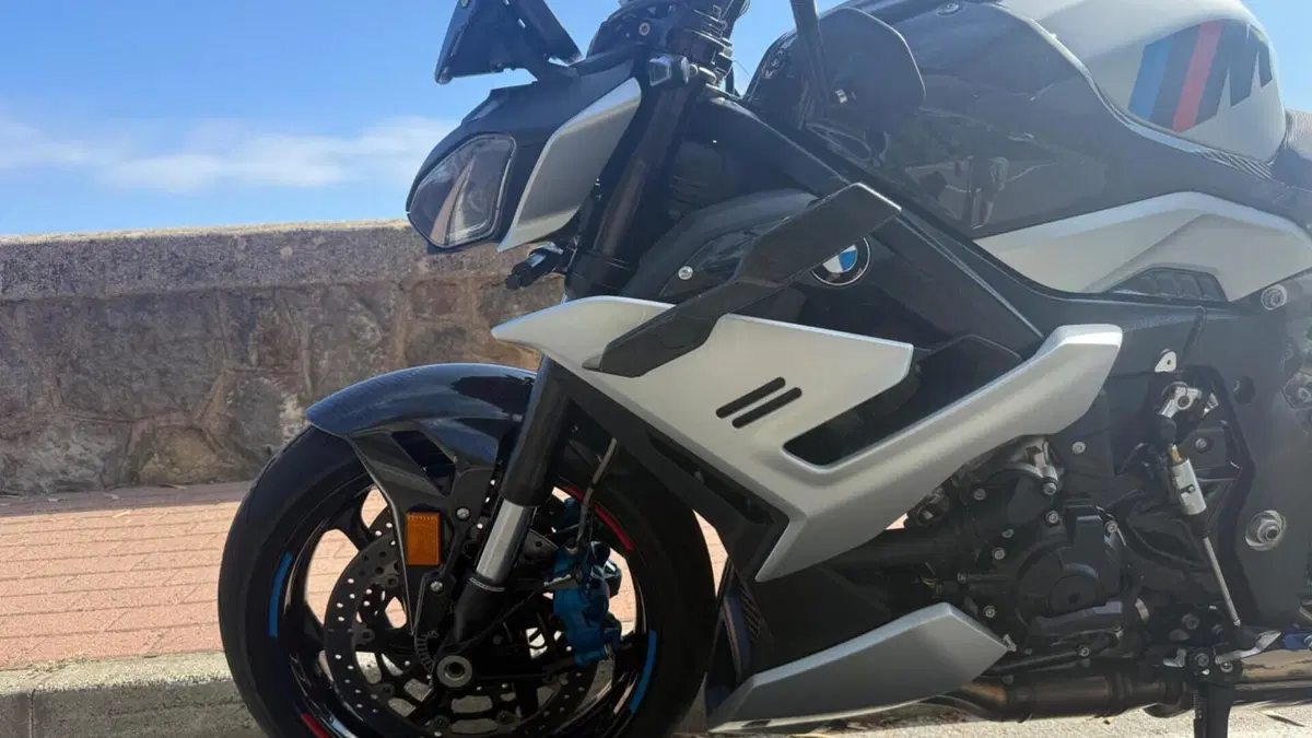 Bmw M 1000 R (2025 - 27)  (4)