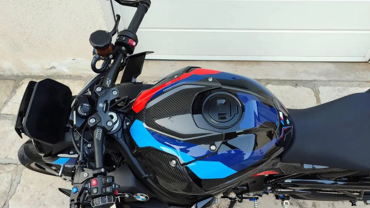 Bmw M 1000 R (2023 - 24)  (2)