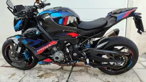 Bmw M 1000 R (2023 - 24)  (4)