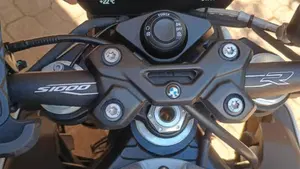 Bmw S 1000 R (2021 - 24)  (2)