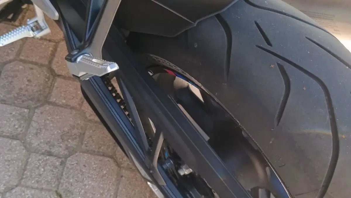 Bmw S 1000 R (2021 - 24)  (8)