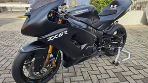 Kawasaki Ninja 600 ZX-6RR (2005 - 06)  (2)