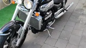 Triumph Rocket 3 Classic (2006 - 11) 