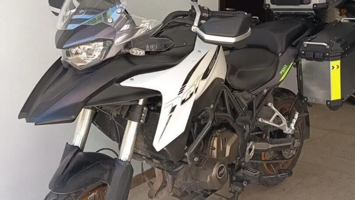 QJ Motor SRK 700 (2023 - 25) 