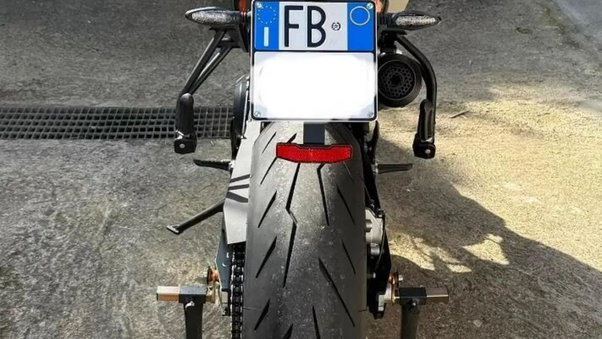 KTM 790 Duke L (2023 - 24)  (4)